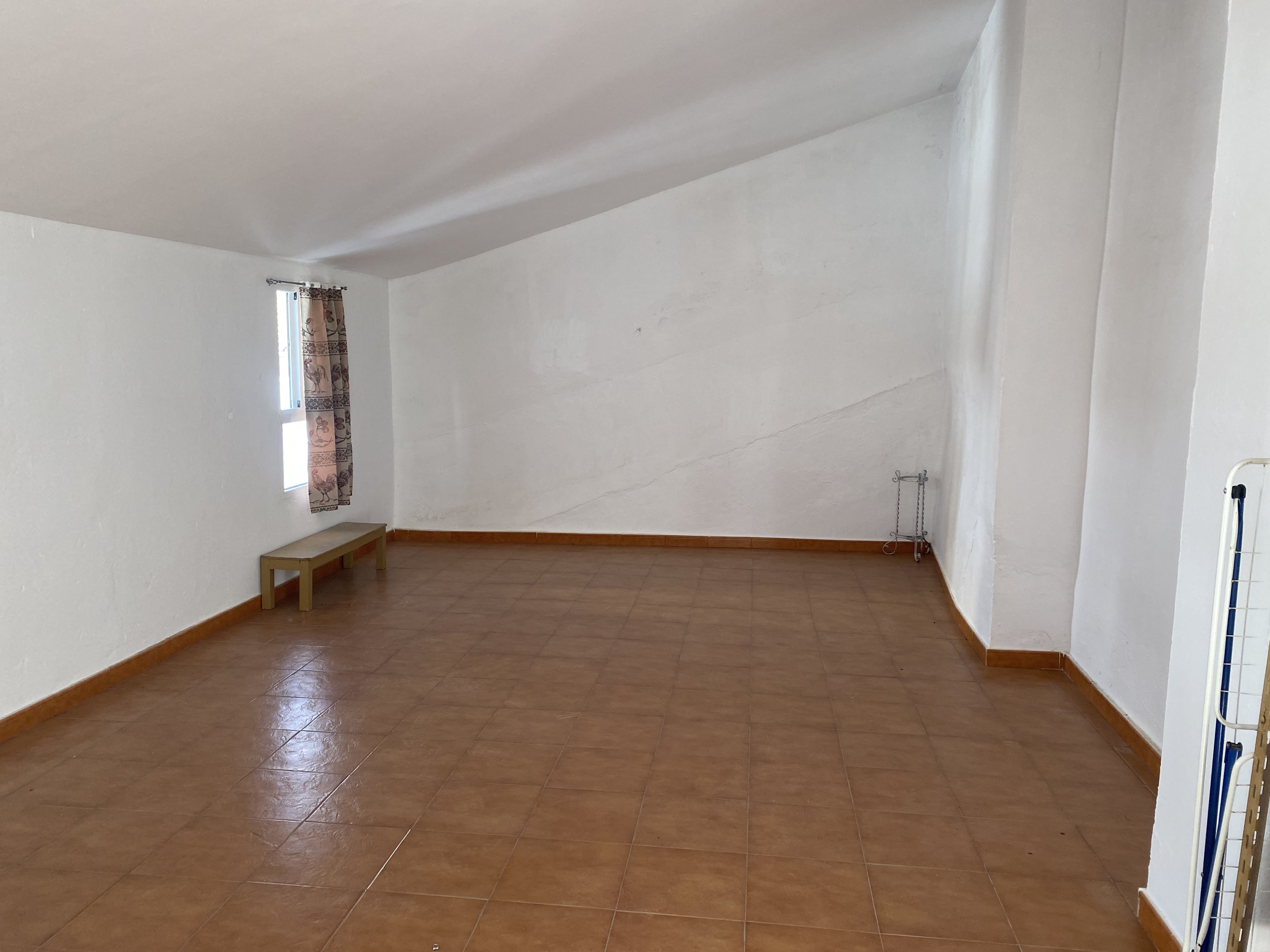 4 Bed, 2 Bath, HouseFor Sale, Olvera, Andalucia