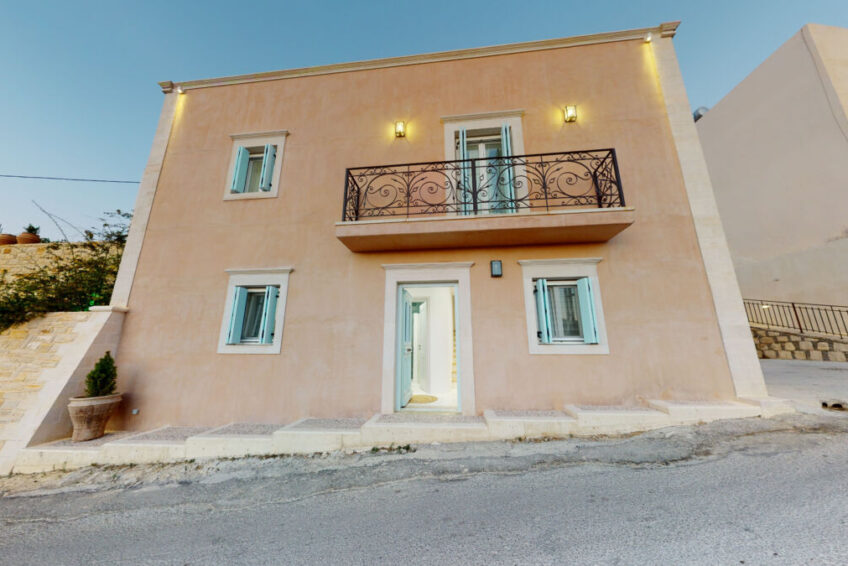 3 Bed, 2 Bath, HouseFor Sale, Heraklion, Crete