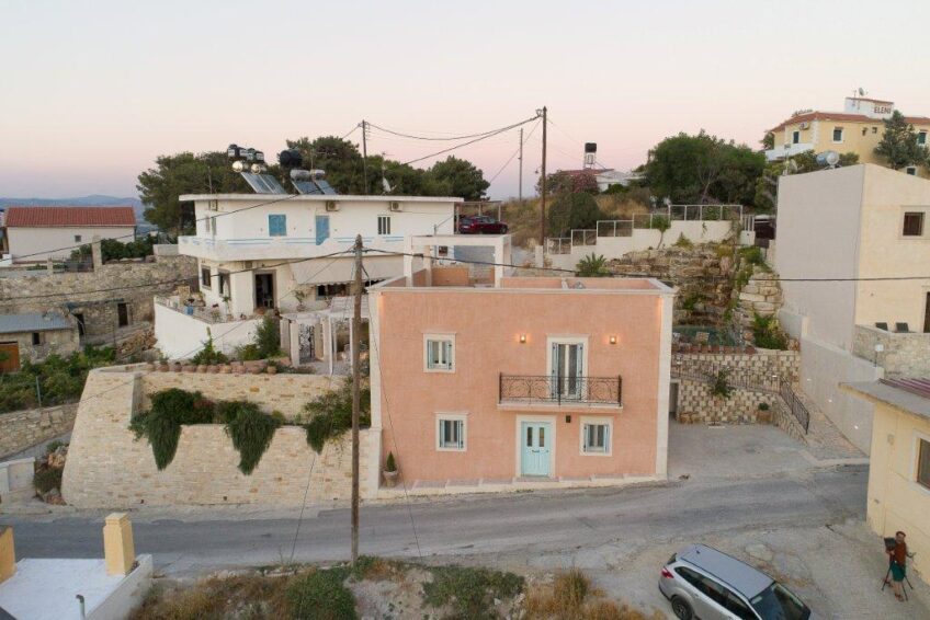 3 Bed, 2 Bath, HouseFor Sale, Heraklion, Crete