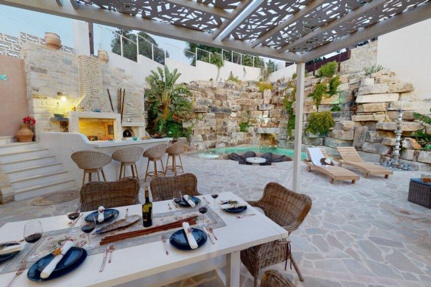 3 Bed, 2 Bath, HouseFor Sale, Heraklion, Crete