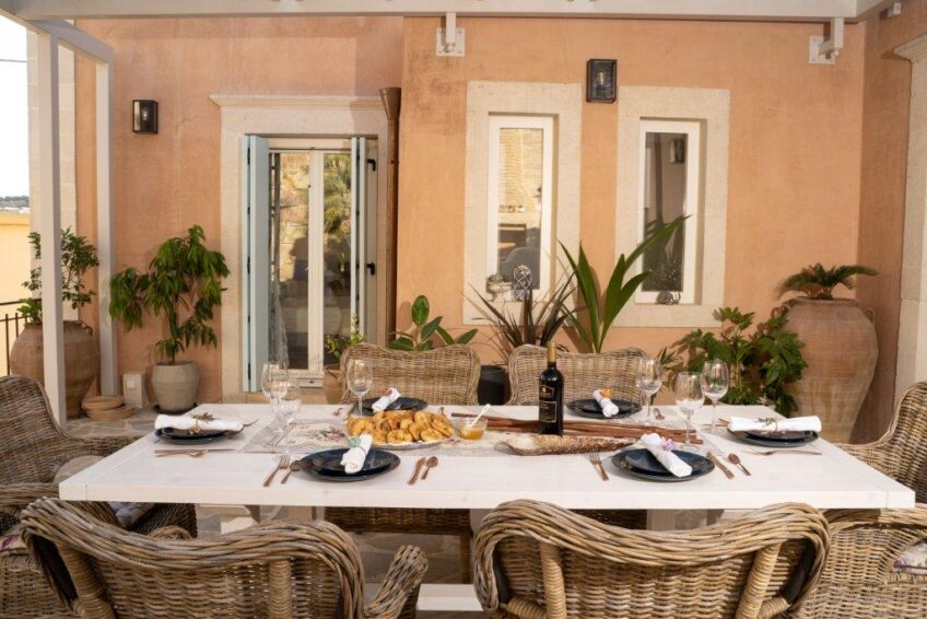 3 Bed, 2 Bath, HouseFor Sale, Heraklion, Crete