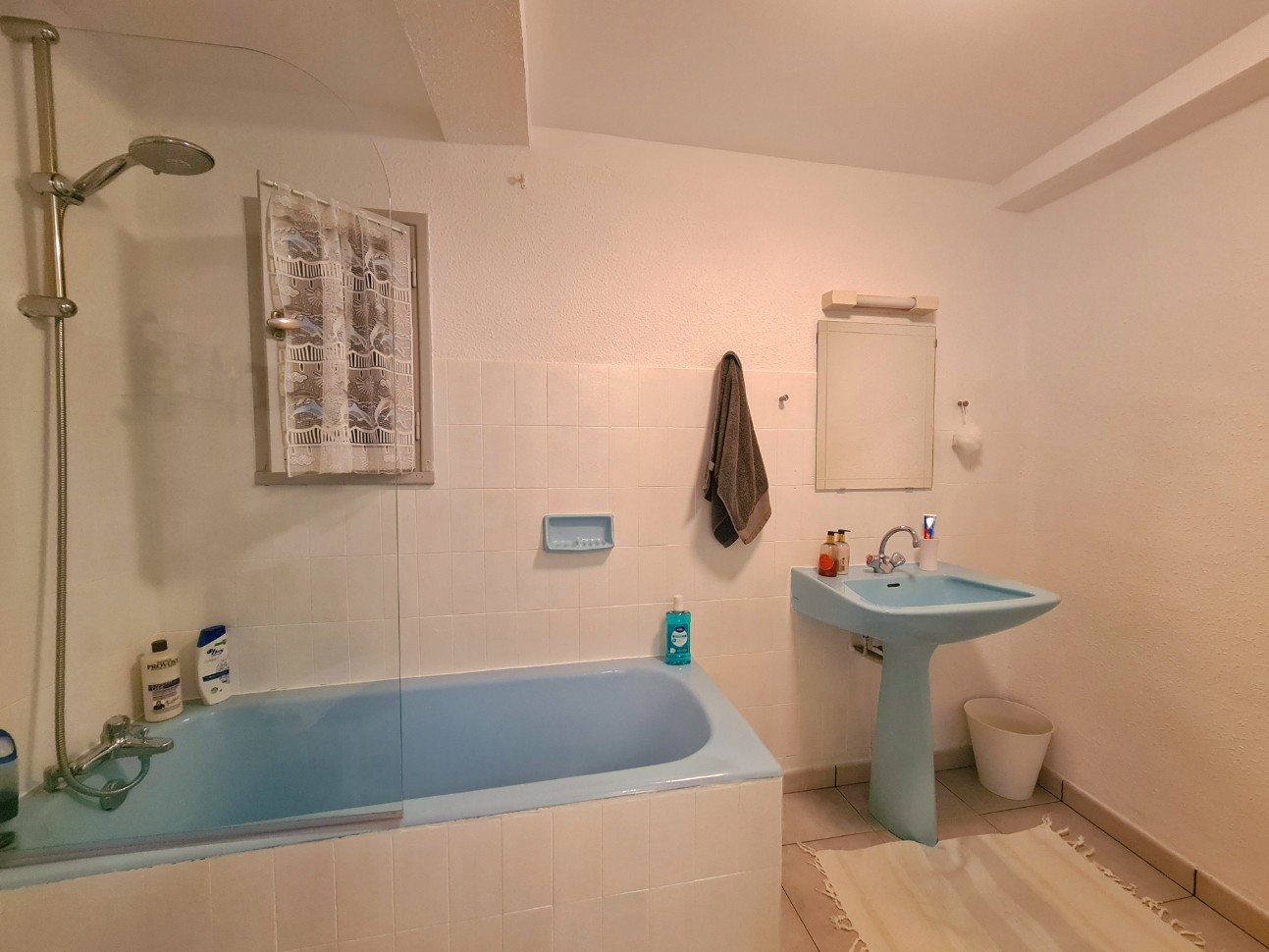 3 Bed, 2 Bath, HouseFor Sale, Creissan, Herault, Languedoc-Roussillon, 34370