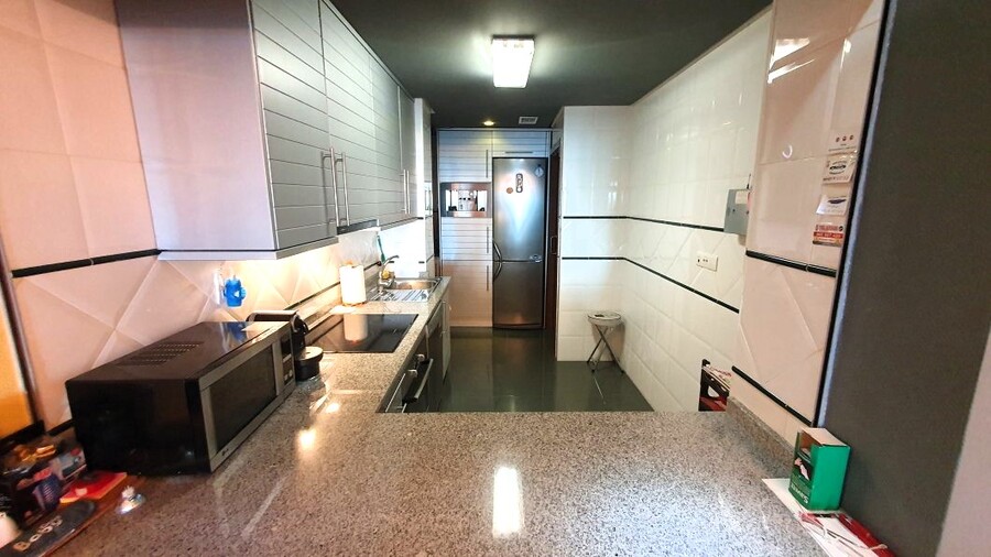 3 Bed, 2 Bath, ApartmentFor Sale, Torrevieja, Alicante