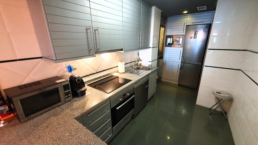 3 Bed, 2 Bath, ApartmentFor Sale, Torrevieja, Alicante