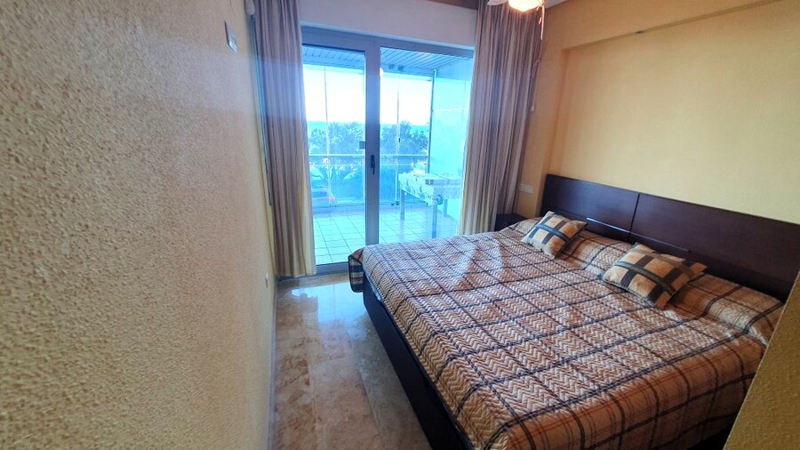 3 Bed, 2 Bath, ApartmentFor Sale, Torrevieja, Alicante