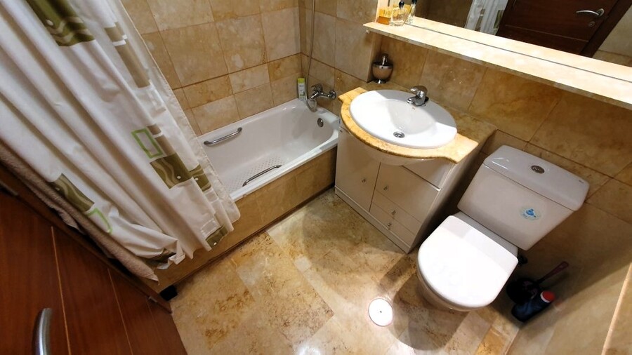 3 Bed, 2 Bath, ApartmentFor Sale, Torrevieja, Alicante