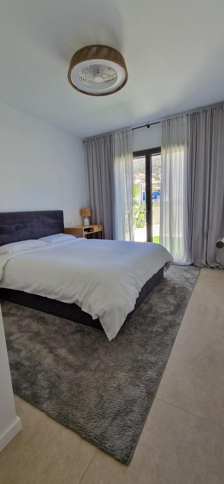 3 Bed, 2 Bath, HouseFor Sale, Palau-Saverdera, Girona, 17495