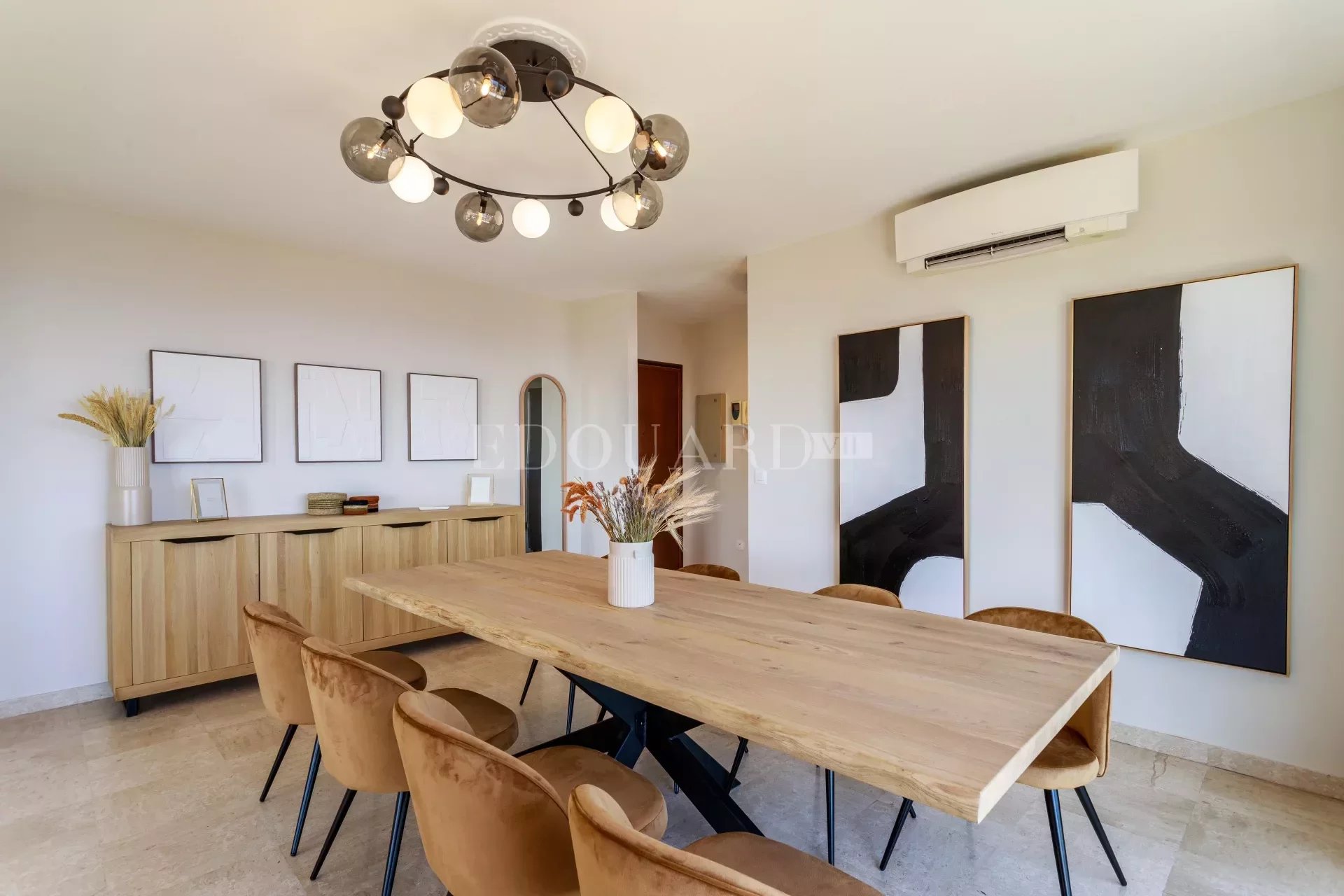 3 Bed, 2 Bath, ApartmentFor Sale, Beausoleil, Alpes-Maritimes