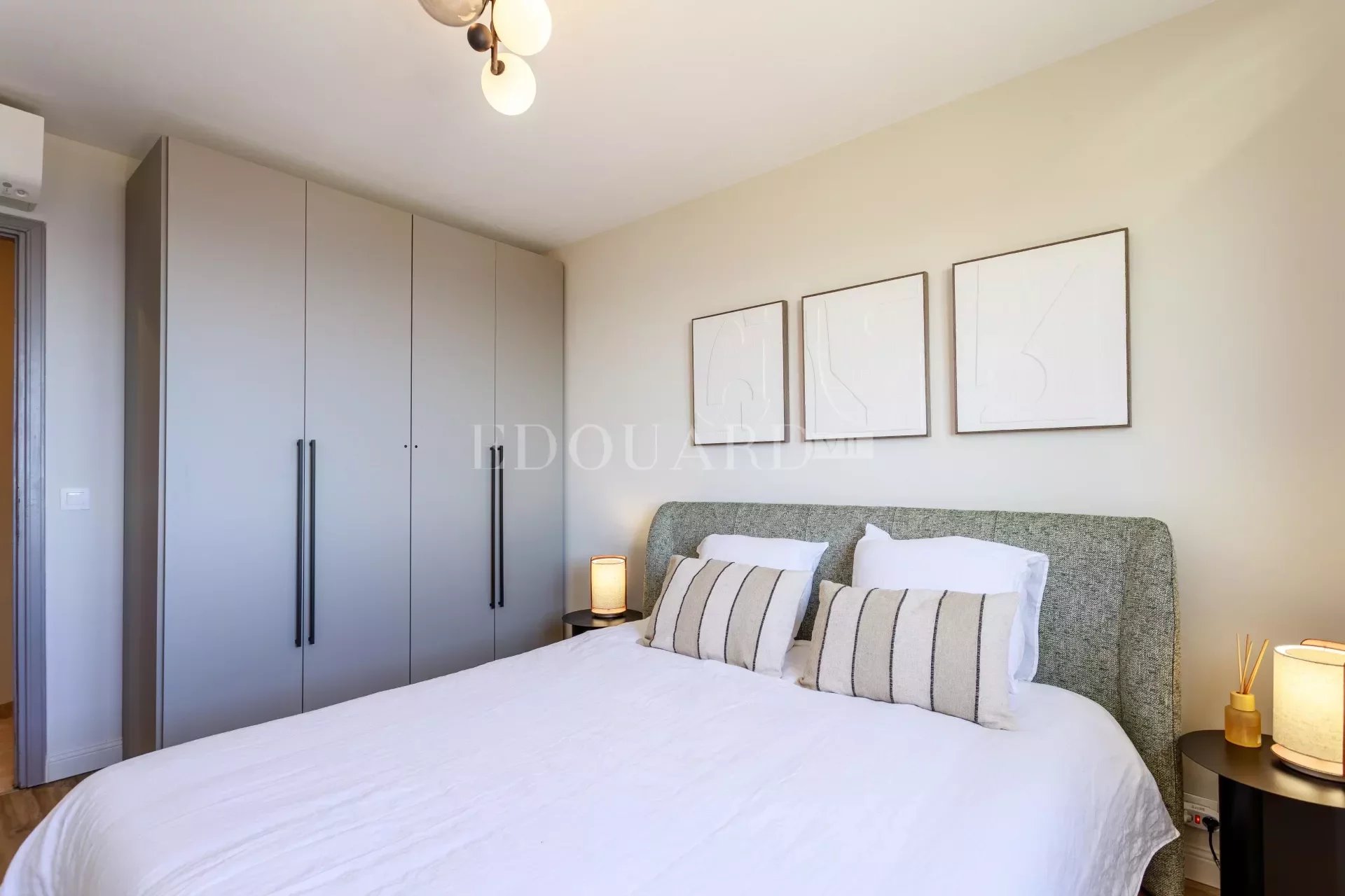 3 Bed, 2 Bath, ApartmentFor Sale, Beausoleil, Alpes-Maritimes