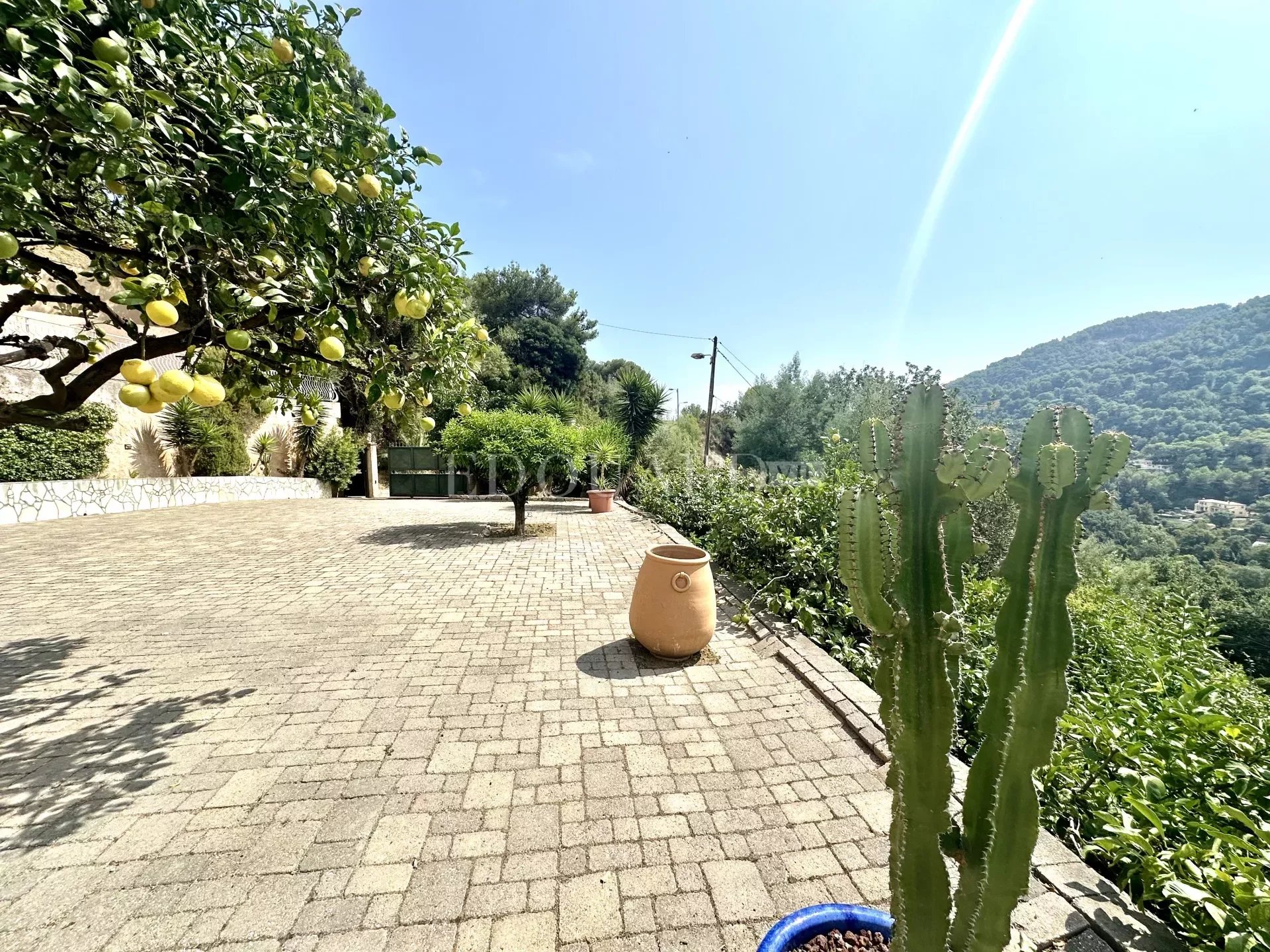 3 Bed, 2 Bath, HouseFor Sale, Gorbio, Alpes-Maritimes