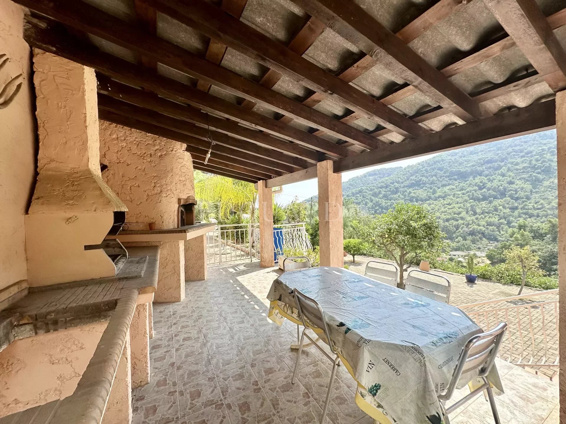 3 Bed, 2 Bath, HouseFor Sale, Gorbio, Alpes-Maritimes