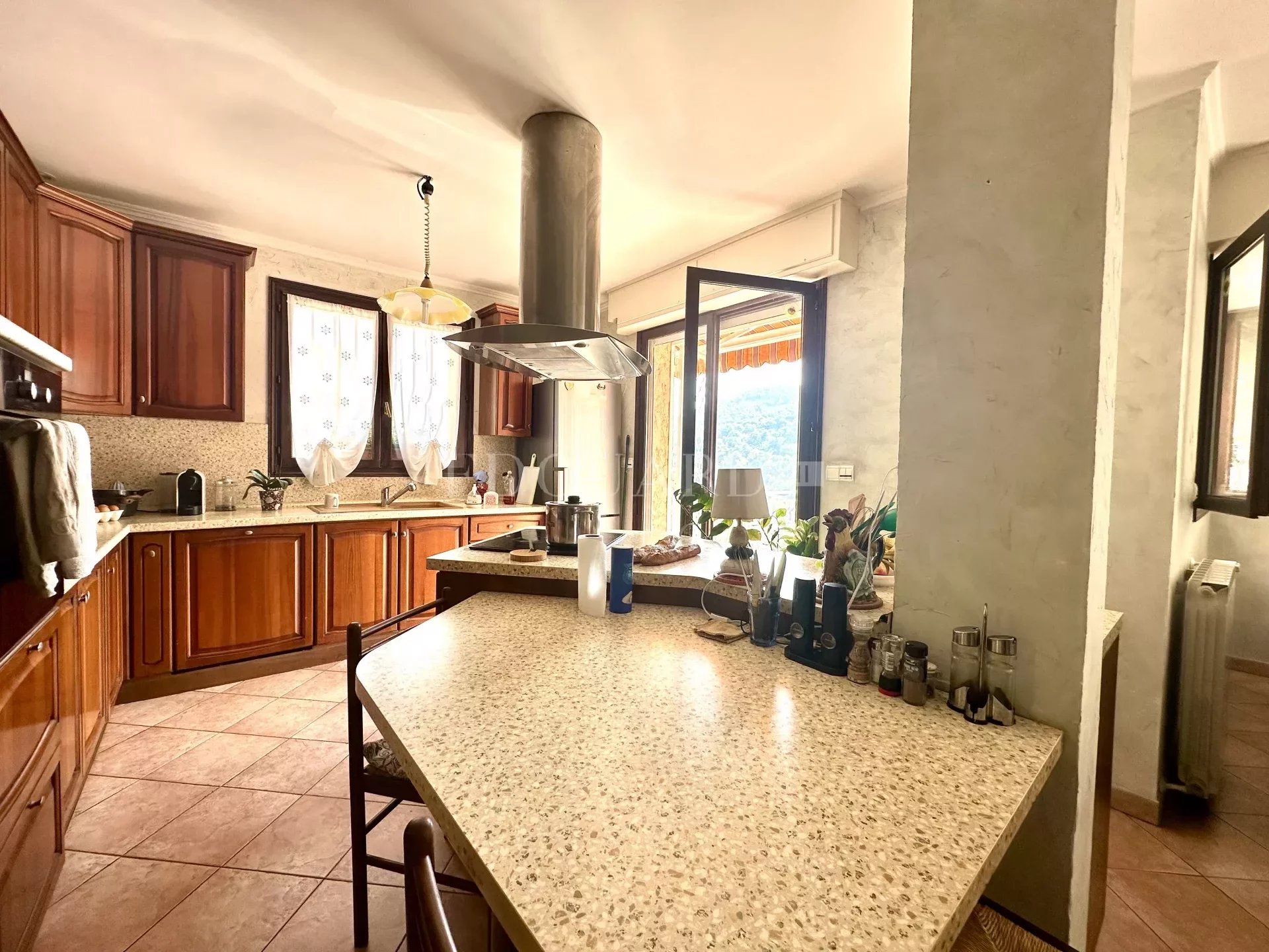 3 Bed, 2 Bath, HouseFor Sale, Gorbio, Alpes-Maritimes