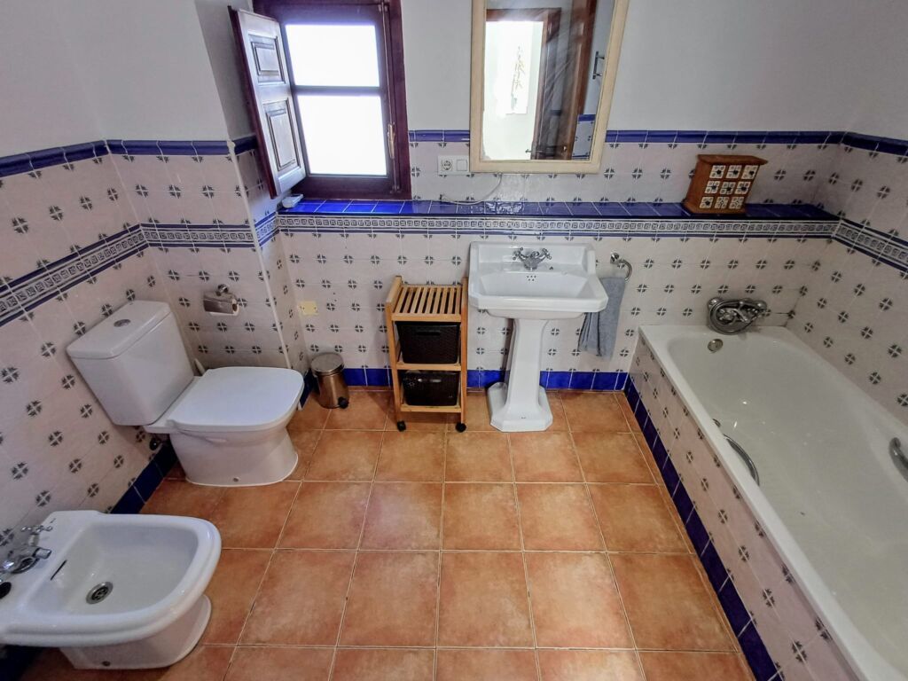 3 Bed, 2 Bath, HouseFor Sale, Oliva, Valencia, 46780