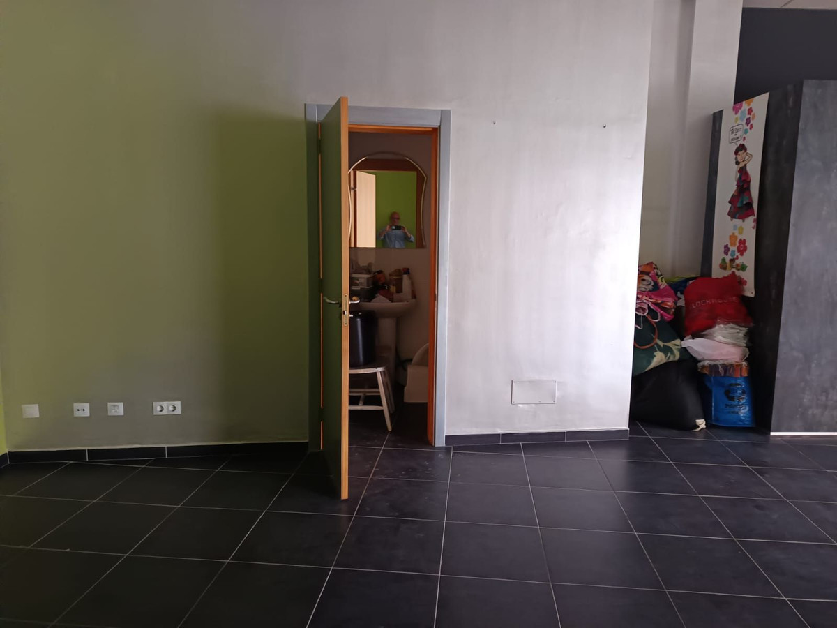 Commercial Property, For Sale