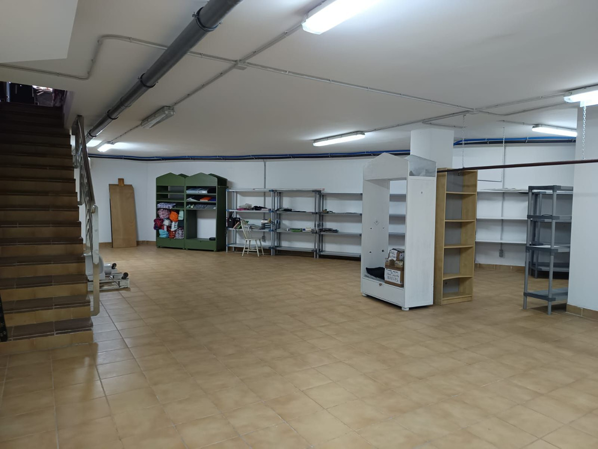 Commercial Property, For Sale