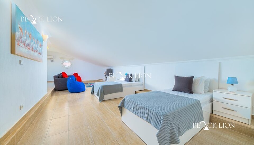 5 Bed, 5 Bath, HouseFor Sale, Ortaalan, Kalkan, Antalya