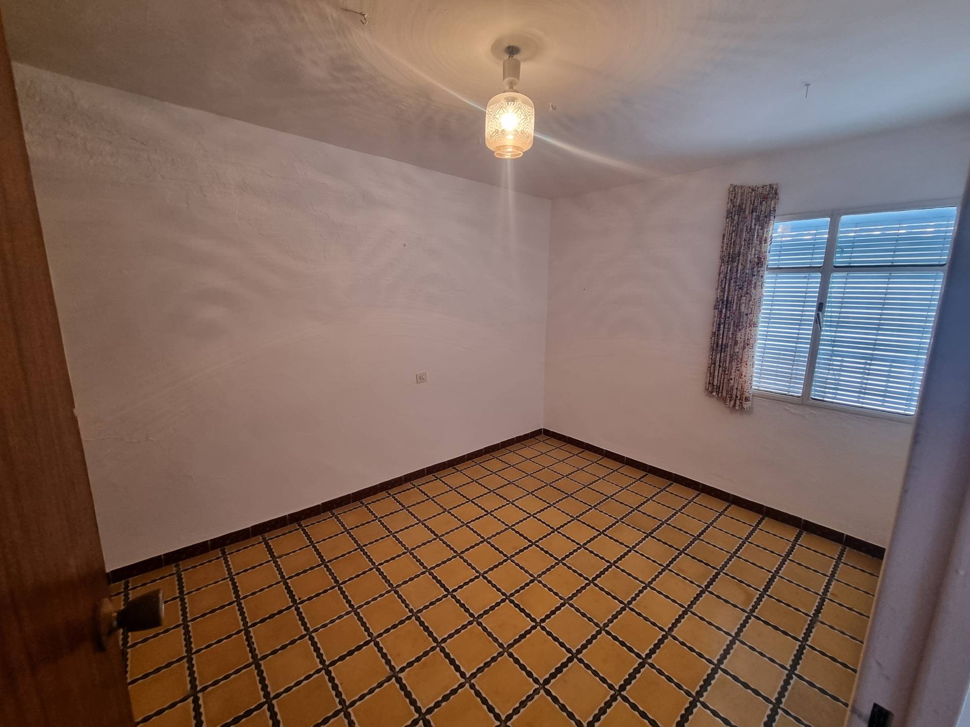 4 Bed, 1 Bath, HouseFor Sale, Cortes de La Frontera, Malaga, 29380 4 Bed, 1 Bath, HouseFor Sale, Cortes de La Frontera, Malaga, 29380
