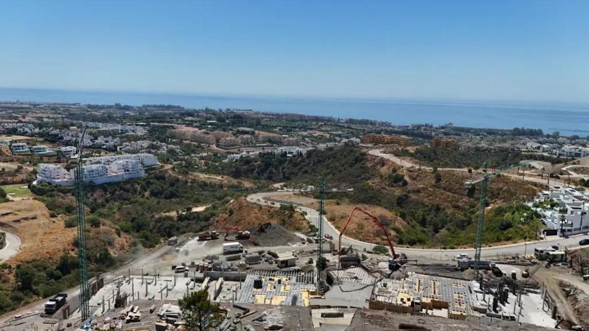 3 Bed, 3 Bath, ApartmentFor Sale, Estepona, Costa del Sol