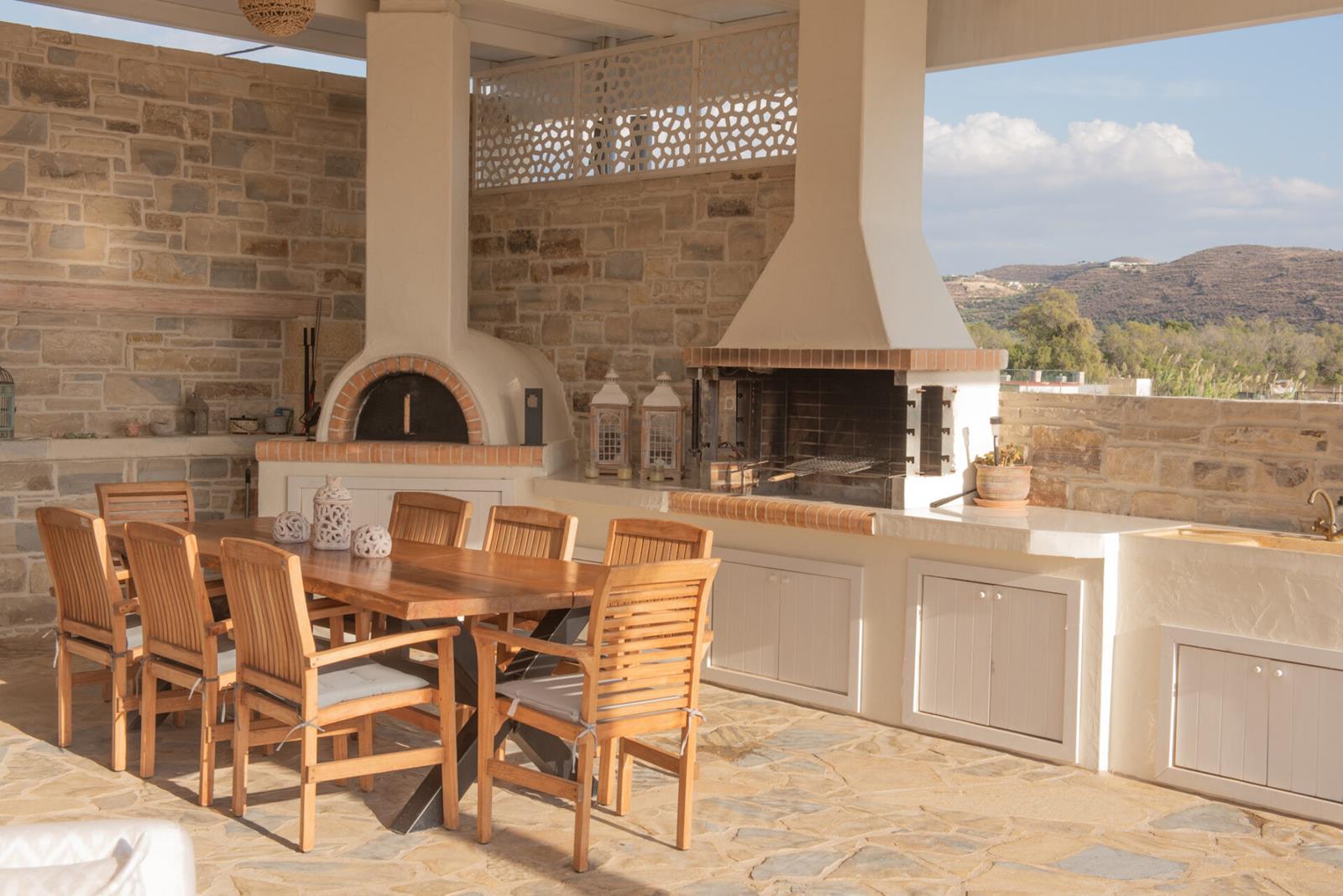 3 Bed, 4 Bath, HouseFor Sale, Heraklion, Crete