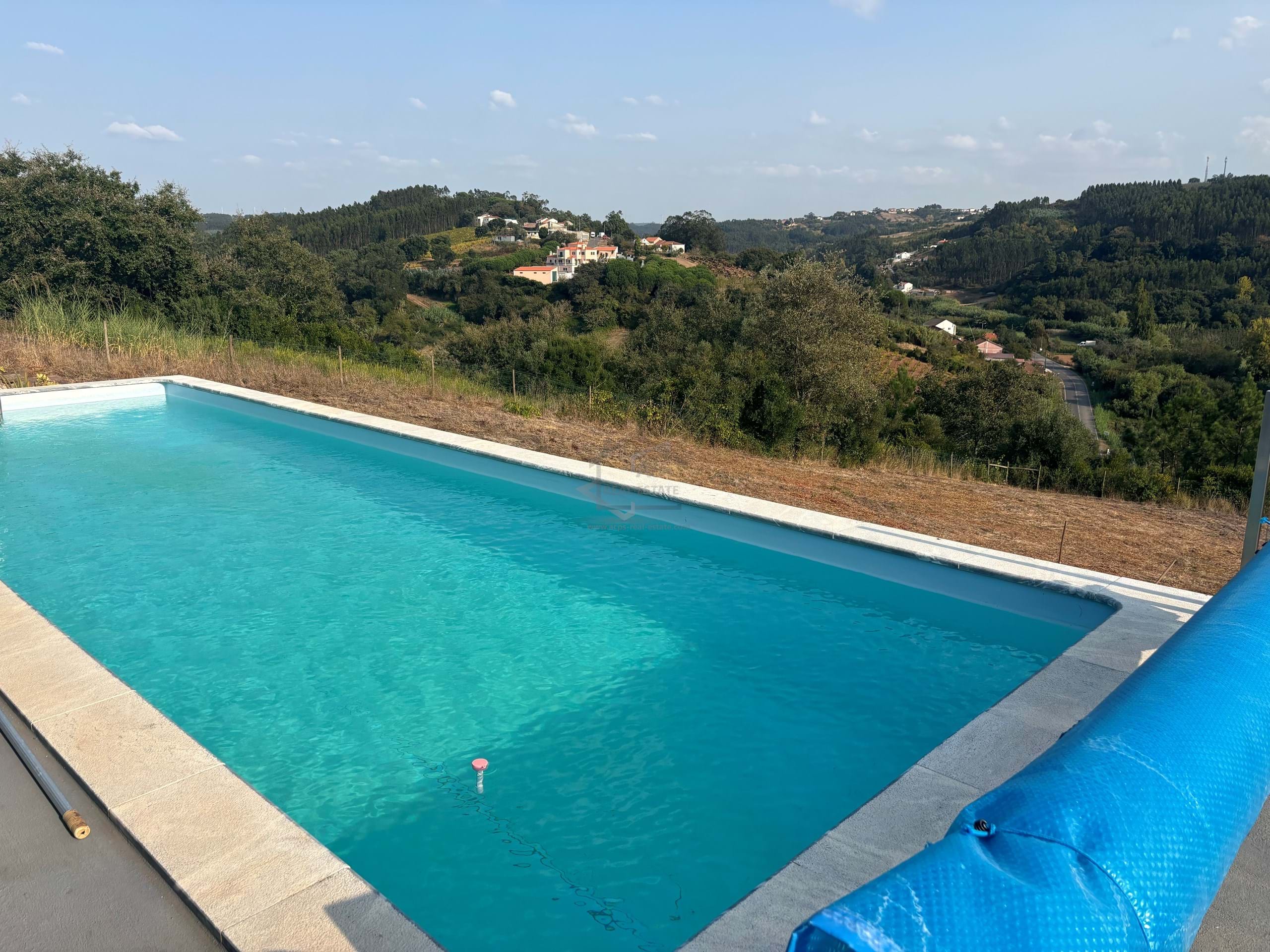 3 Bed, 2 Bath, HouseFor Sale, Caldas da Rainha, Leiria 3 Bed, 2 Bath, HouseFor Sale, Caldas da Rainha, Leiria