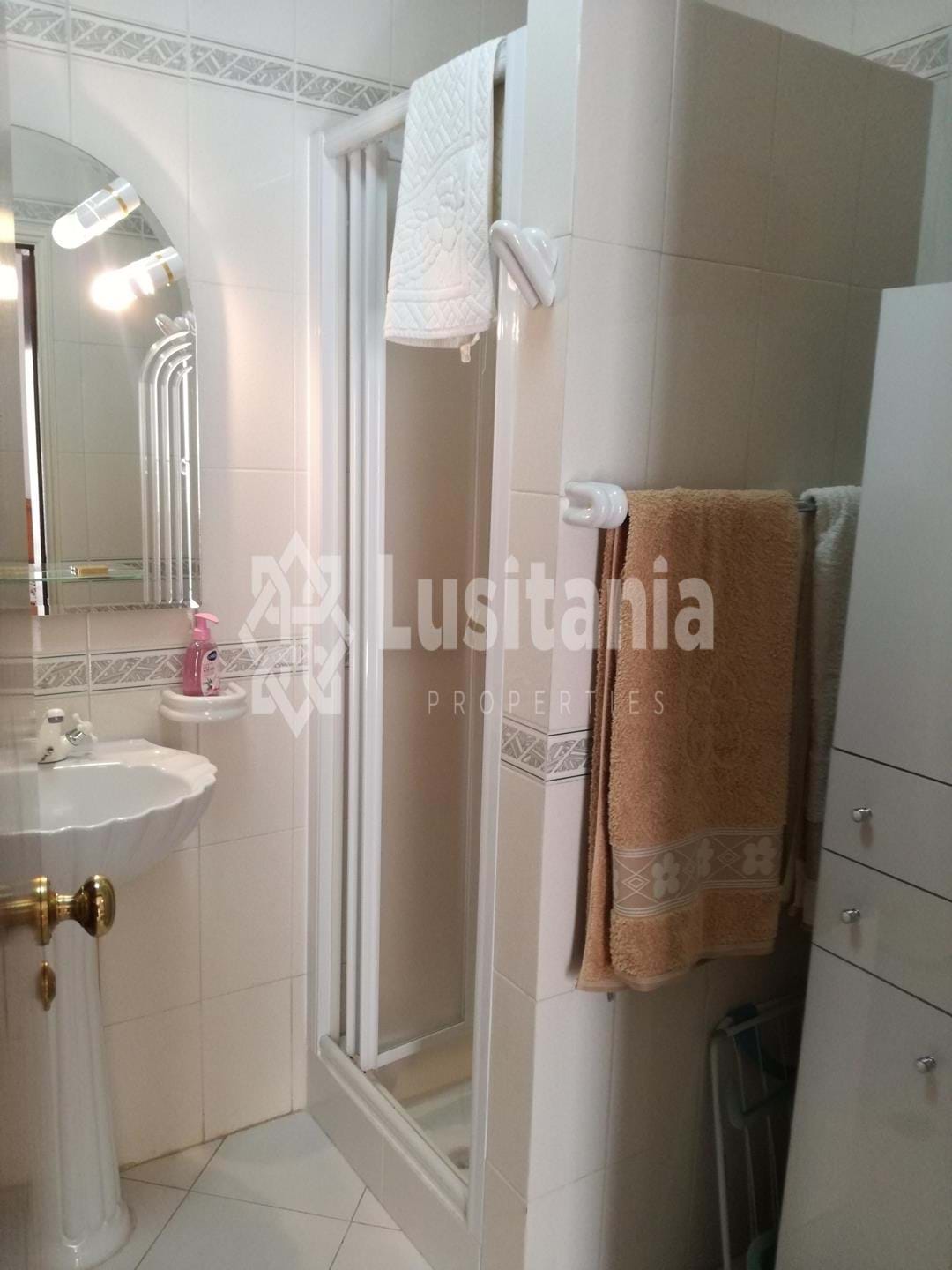 2 Bed, 2 Bath, ApartmentFor Sale, Quarteira, Loulé, Faro, 8125-124