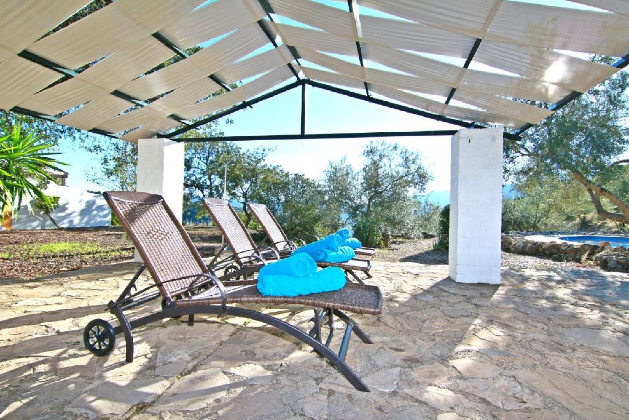 18 Bed, 16 Bath, HouseFor Sale, El Gastor, Cadiz, 11687