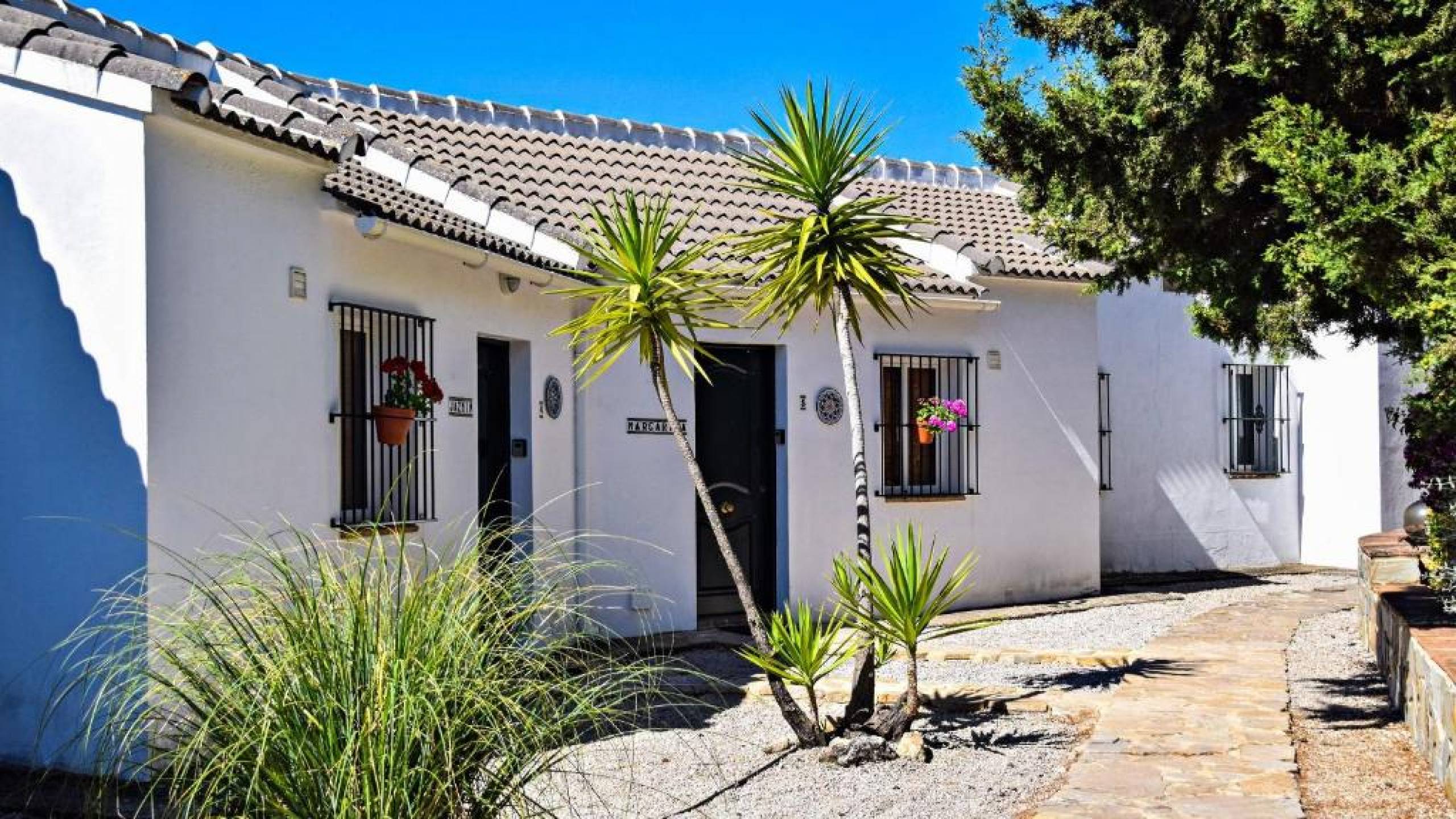 18 Bed, 16 Bath, HouseFor Sale, El Gastor, Cadiz, 11687