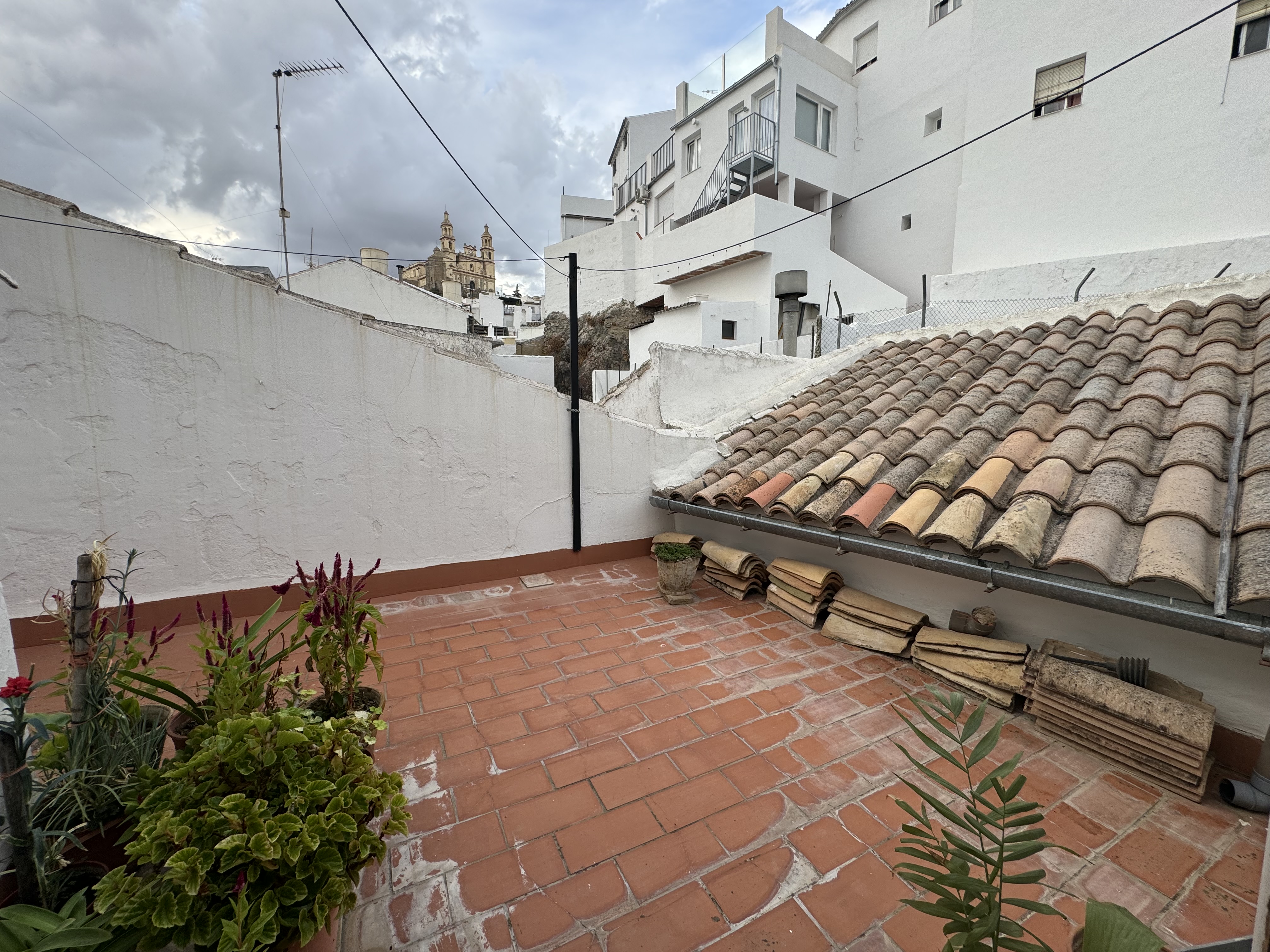 5 Bed, 2 Bath, HouseFor Sale, Olvera, Andalucia