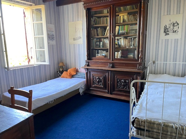 7 Bed, 2 Bath, HouseFor Sale, Bergerac, Dordogne, Aquitaine, 24100