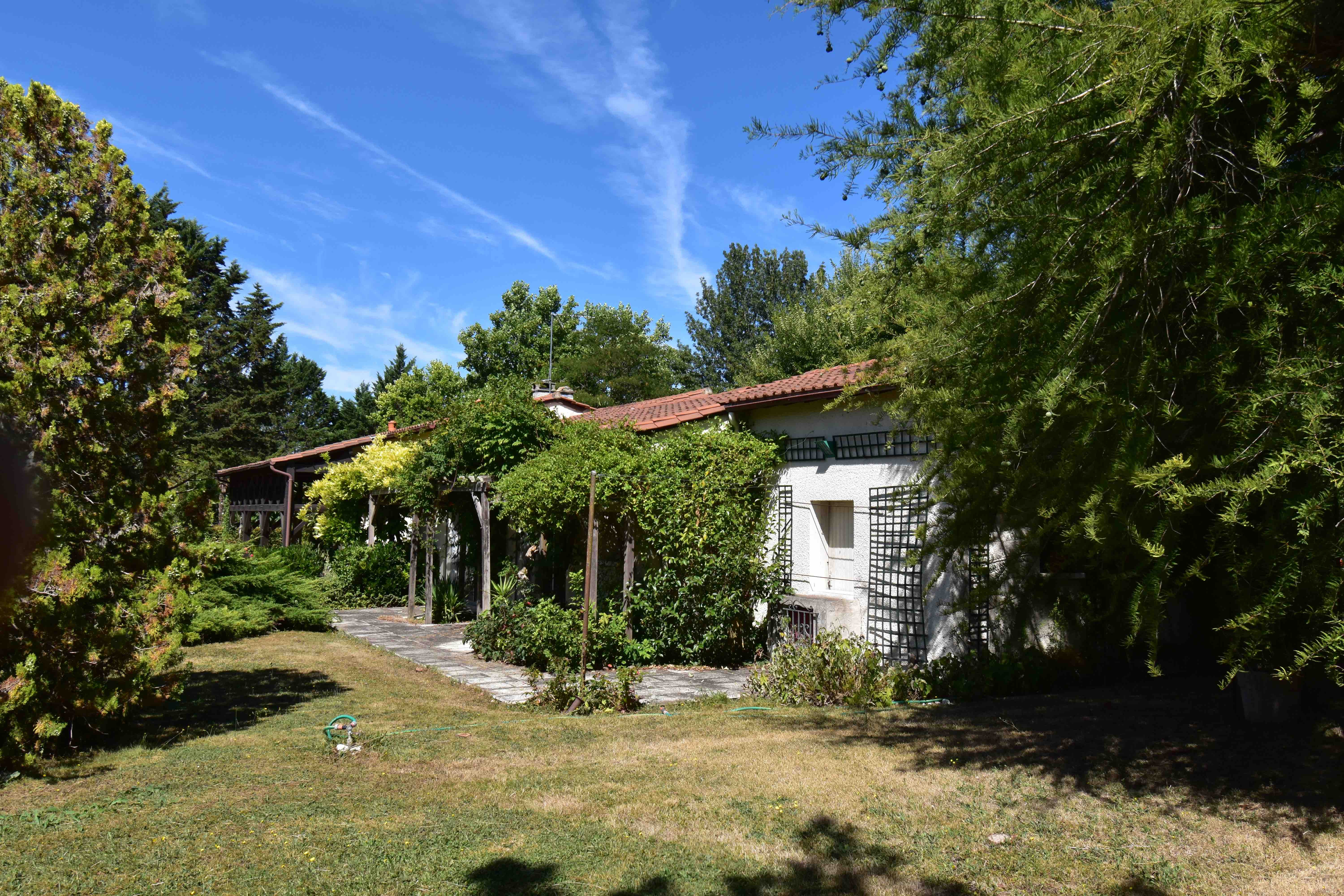 1 Bath, HouseFor Sale, Issigeac, Dordogne, Aquitaine, 24560