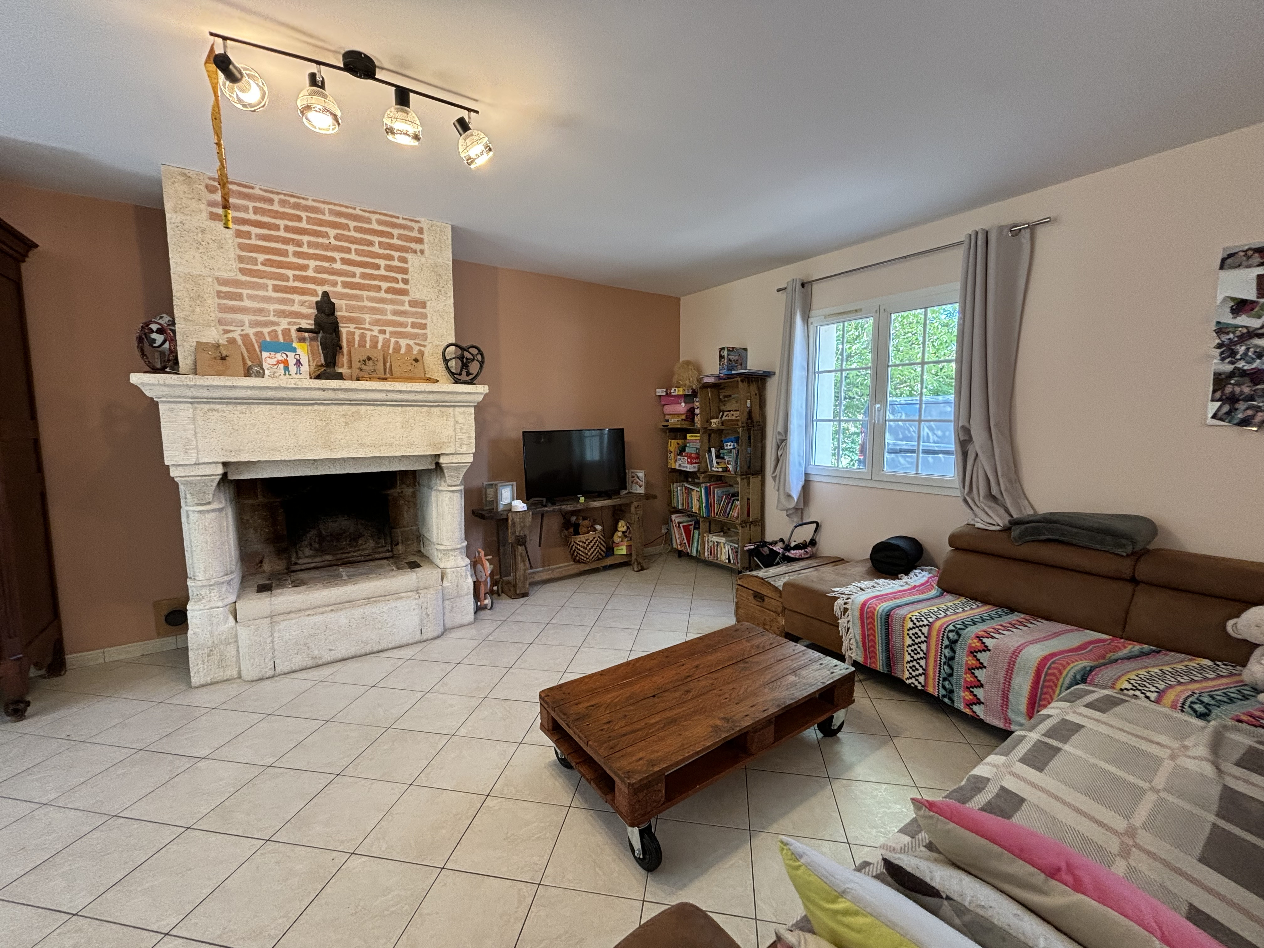 4 Bed, 1 Bath, HouseFor Sale, Frespech, Lot-et-Garonne, Aquitaine, 47140