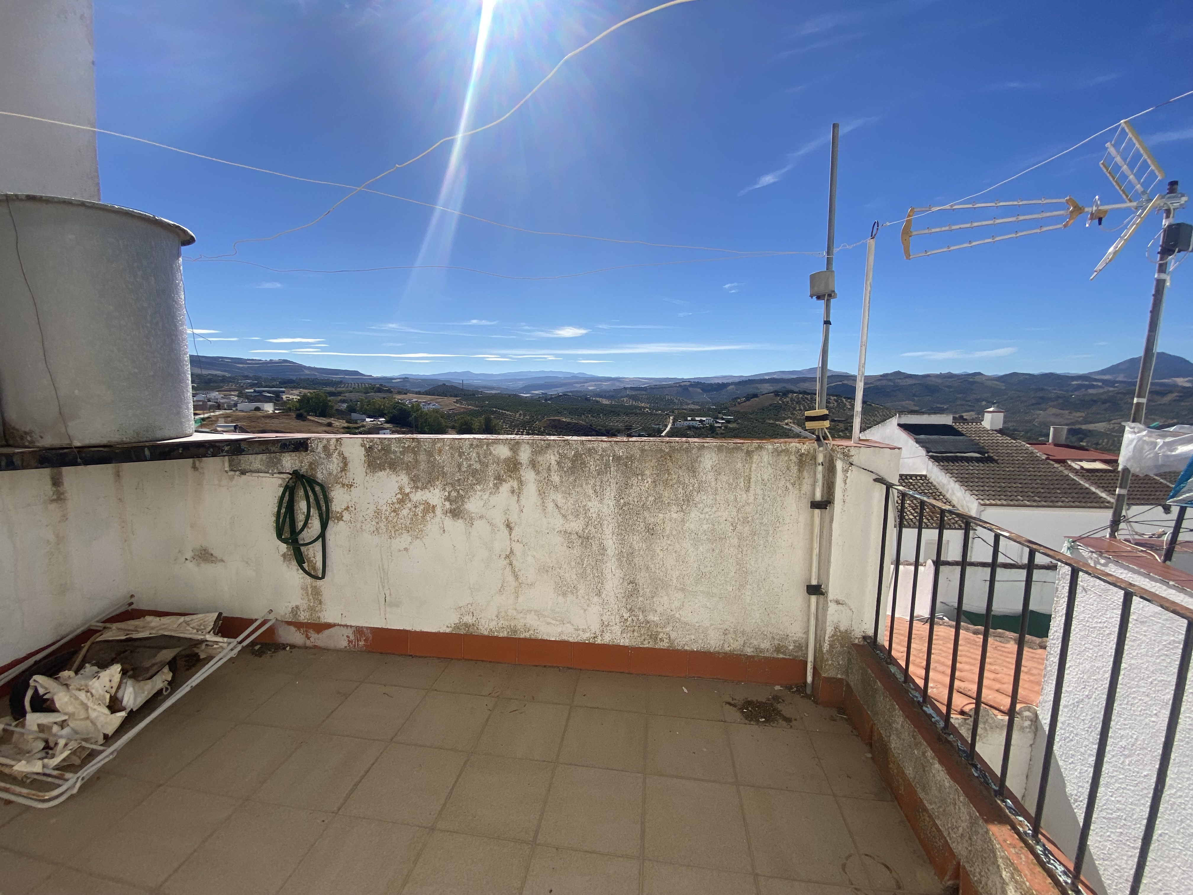 3 Bed, 2 Bath, HouseFor Sale, Olvera, Andalucia