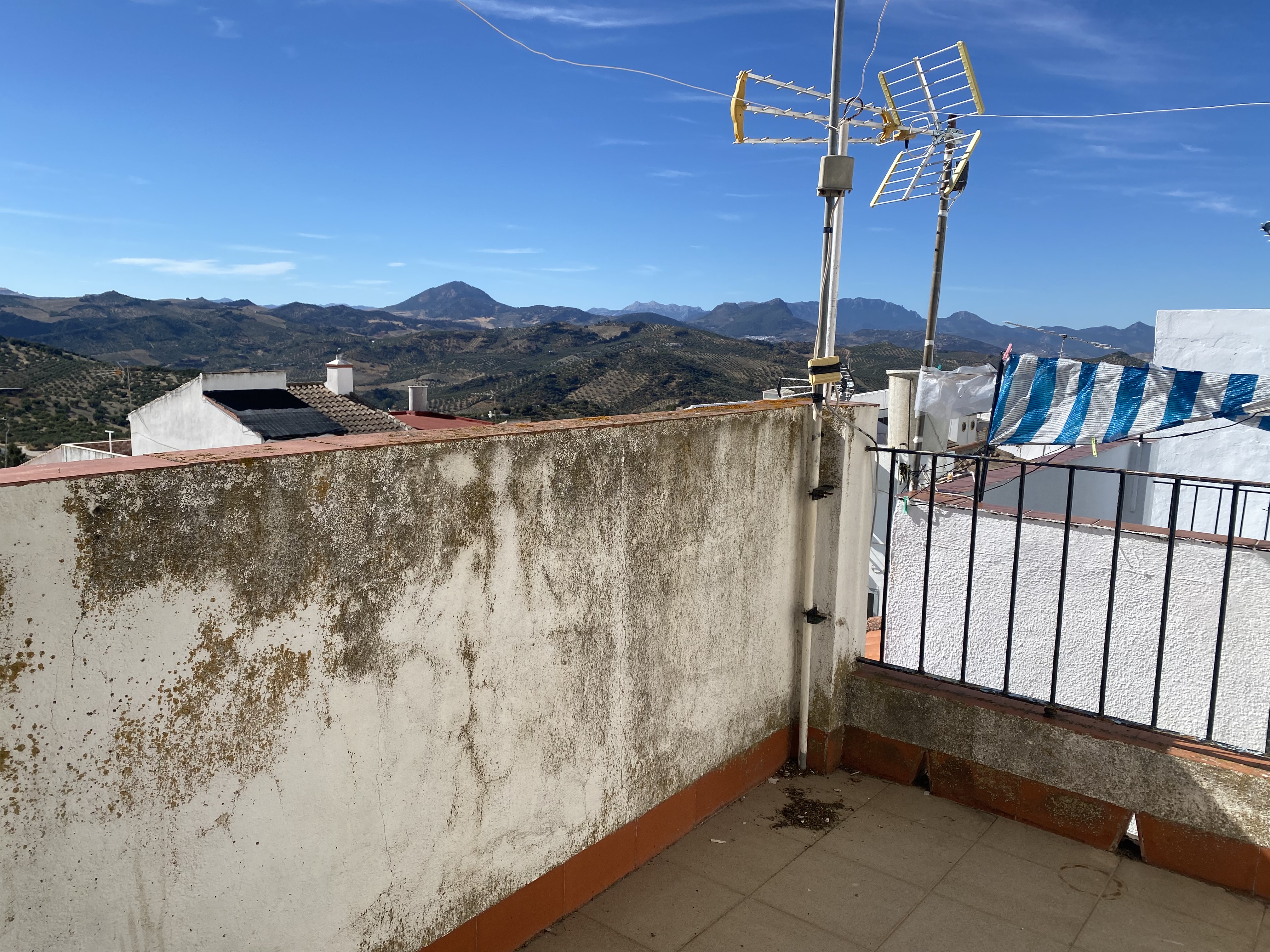 3 Bed, 2 Bath, HouseFor Sale, Olvera, Andalucia