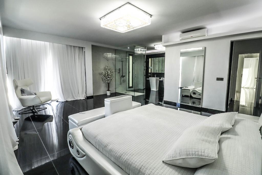 7 Bed, HouseFor Sale, Calle Gran Bretaña, Costa Teguise, Lanzarote, Isla Canarias, 35508 7 Bed, HouseFor Sale, Calle Gran Bretaña, Costa Teguise, Lanzarote, Isla Canarias, 35508