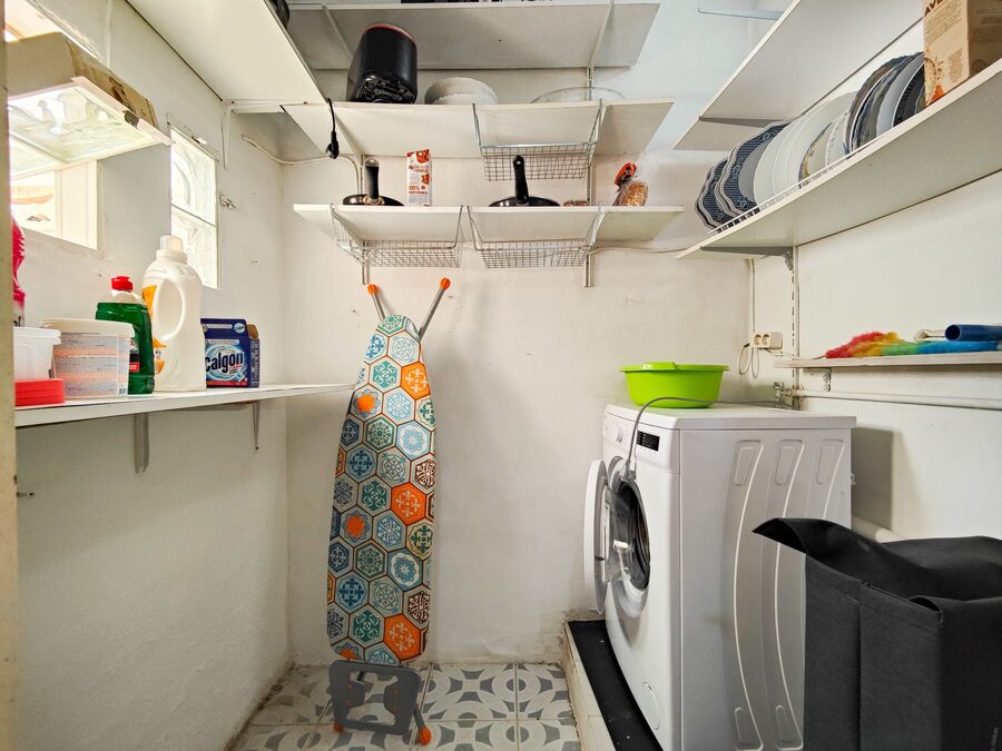 4 Bed, 2 Bath, HouseFor Sale, Torrevieja, Alicante