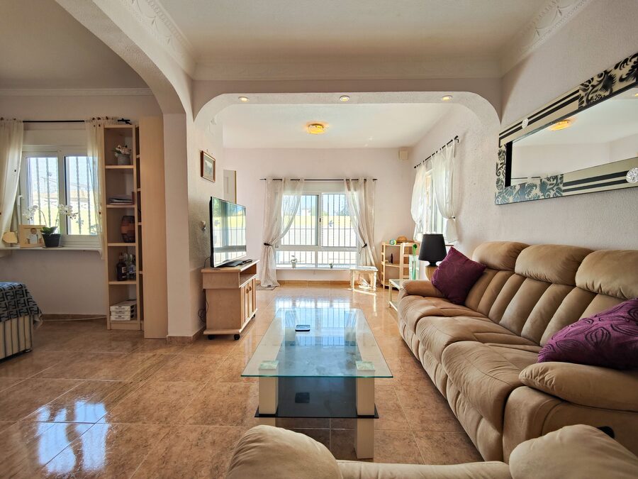 4 Bed, 2 Bath, HouseFor Sale, Torrevieja, Alicante