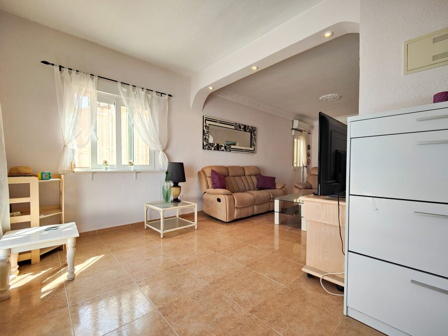4 Bed, 2 Bath, HouseFor Sale, Torrevieja, Alicante