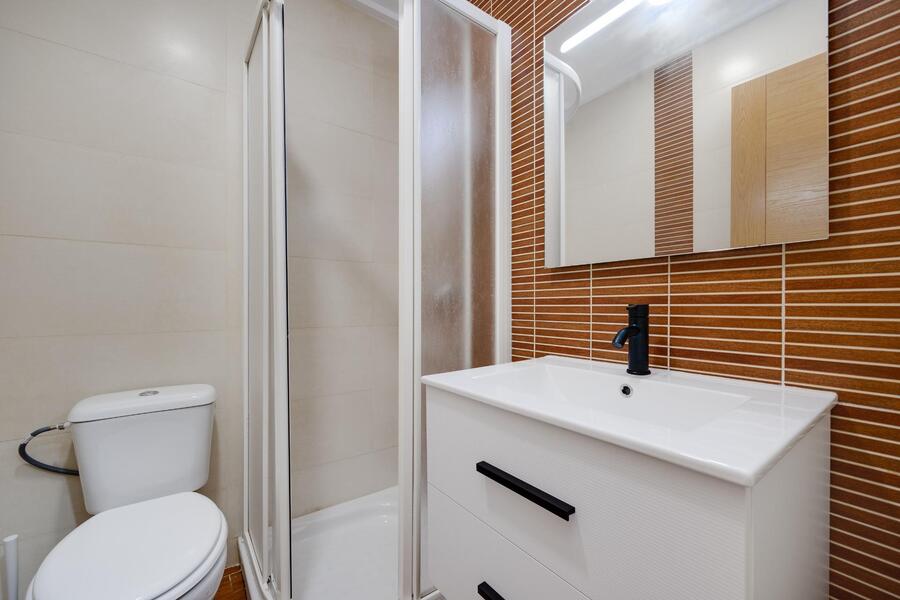 2 Bed, 2 Bath, ApartmentFor Sale, Torrevieja, Alicante 2 Bed, 2 Bath, ApartmentFor Sale, Torrevieja, Alicante