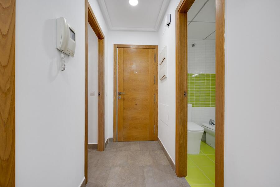 2 Bed, 2 Bath, ApartmentFor Sale, Torrevieja, Alicante 2 Bed, 2 Bath, ApartmentFor Sale, Torrevieja, Alicante