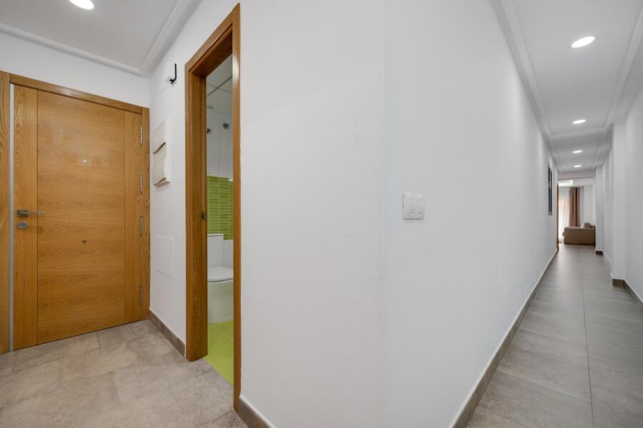 2 Bed, 2 Bath, ApartmentFor Sale, Torrevieja, Alicante 2 Bed, 2 Bath, ApartmentFor Sale, Torrevieja, Alicante