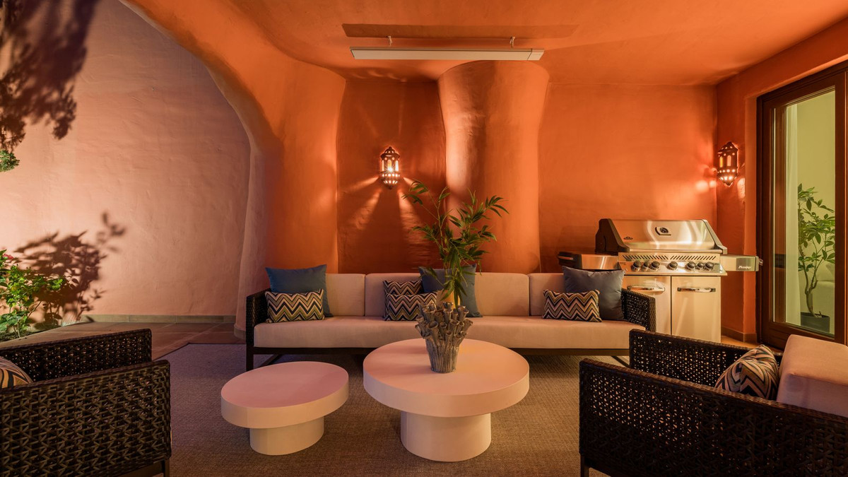 3 Bed, 3 Bath, ApartmentFor Sale, Estepona, Malaga