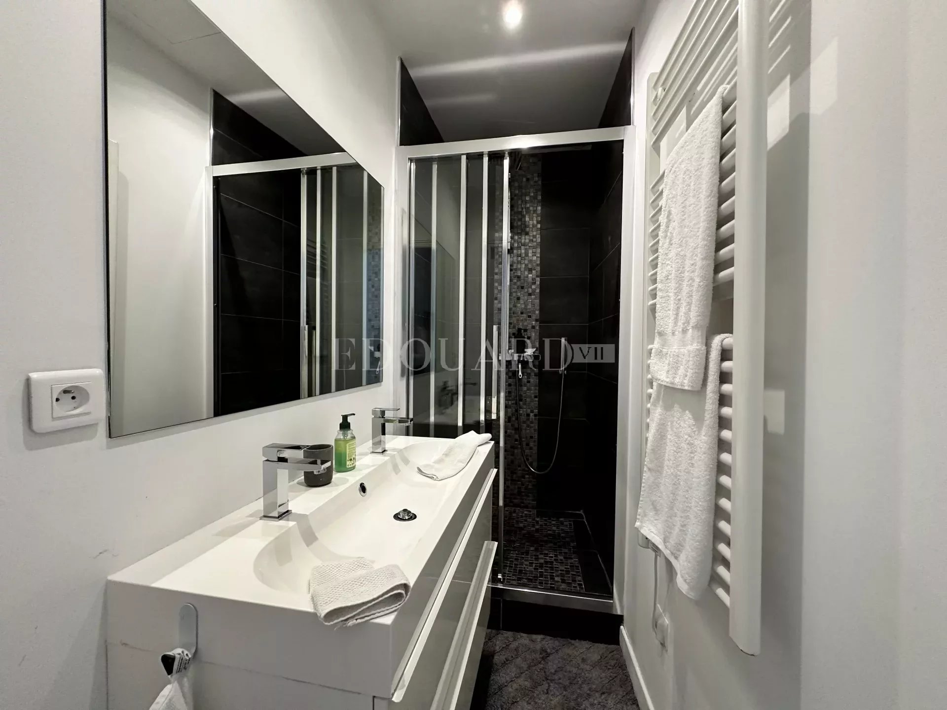 2 Bed, 2 Bath, ApartmentFor Sale, Menton, Alpes-Maritimes