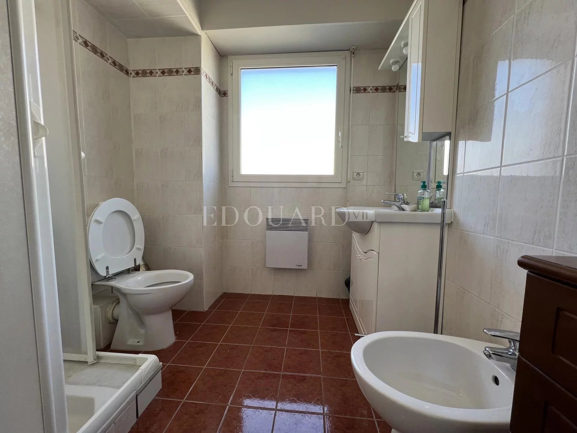 1 Bed, 1 Bath, ApartmentFor Sale, Roquebrune-Cap-Martin, Alpes-Maritimes