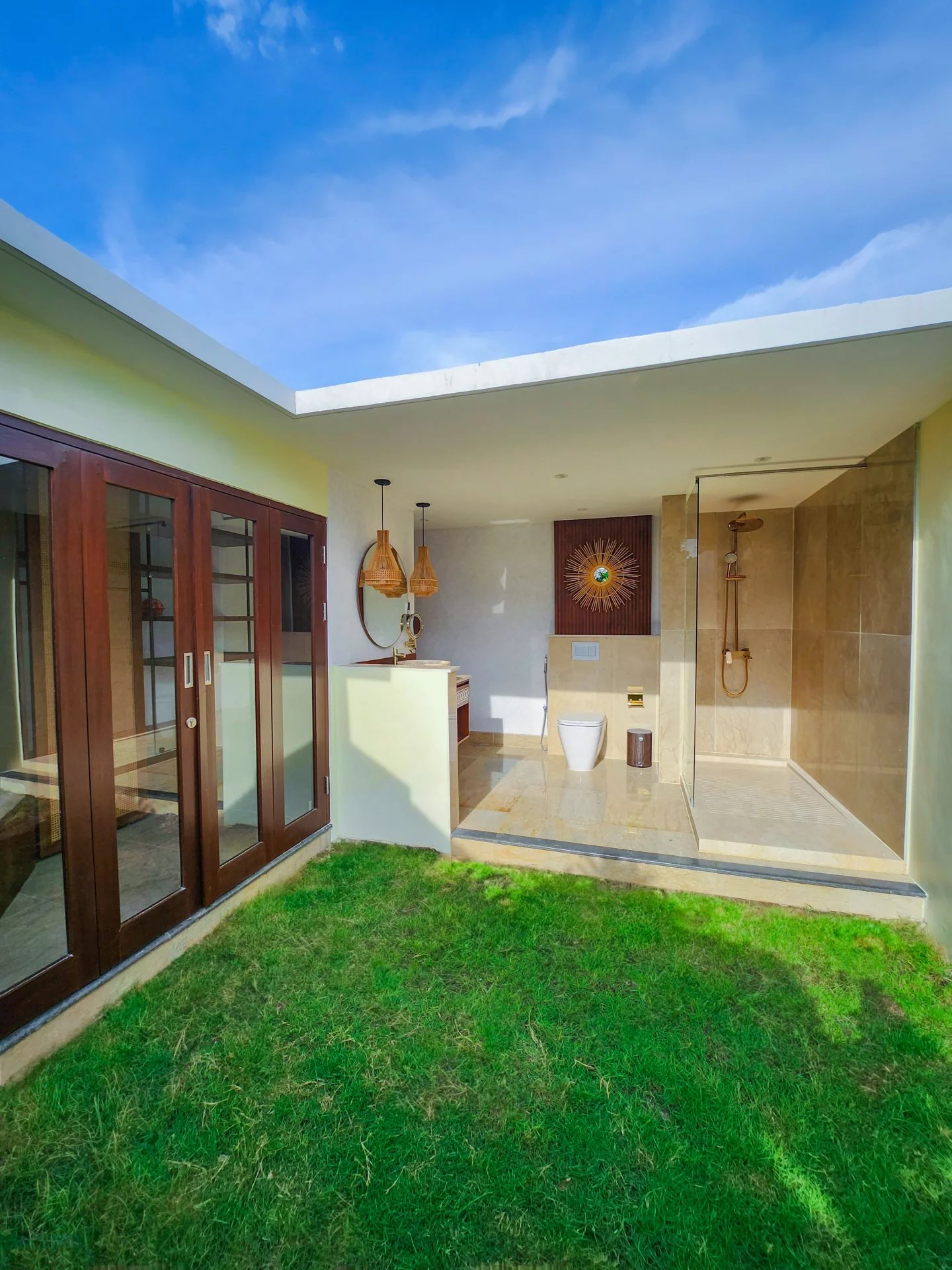 Commercial Property, For Sale