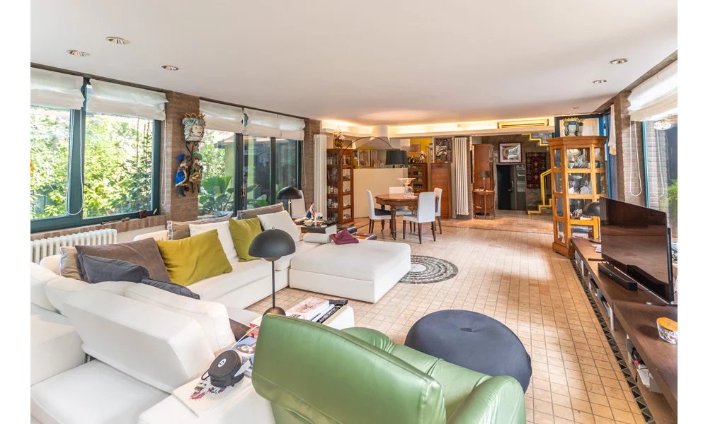 4 Bed, 3 Bath, HouseFor Sale, Castel San Pietro Terme, Bologna