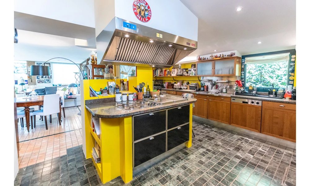 4 Bed, 3 Bath, HouseFor Sale, Castel San Pietro Terme, Bologna