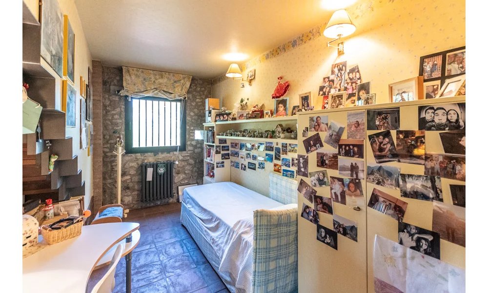 4 Bed, 3 Bath, HouseFor Sale, Castel San Pietro Terme, Bologna