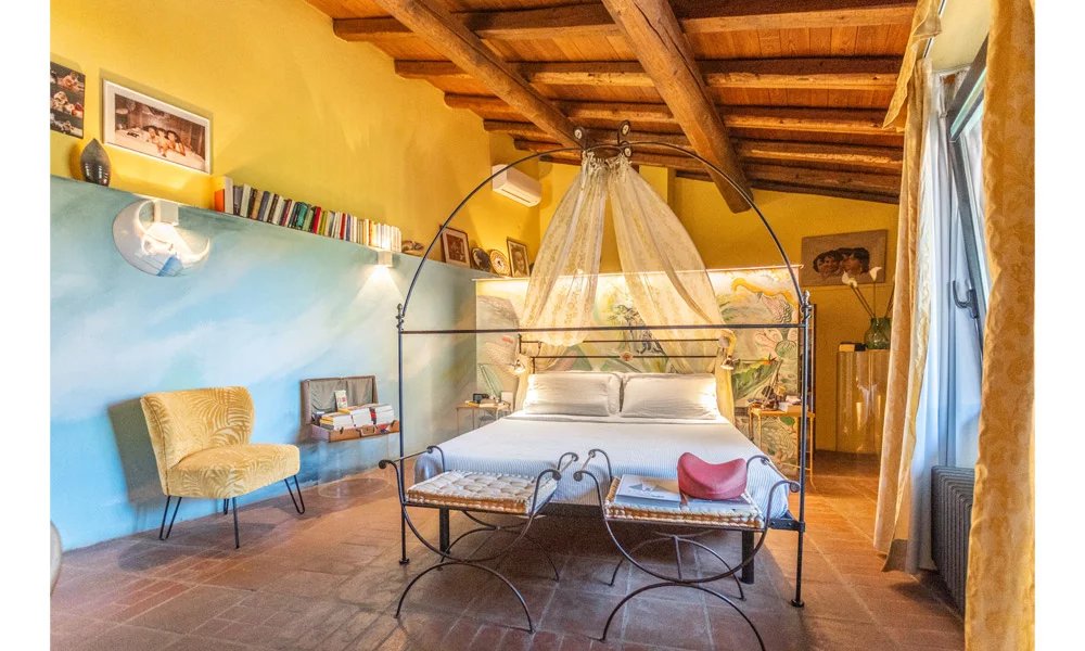 4 Bed, 3 Bath, HouseFor Sale, Castel San Pietro Terme, Bologna