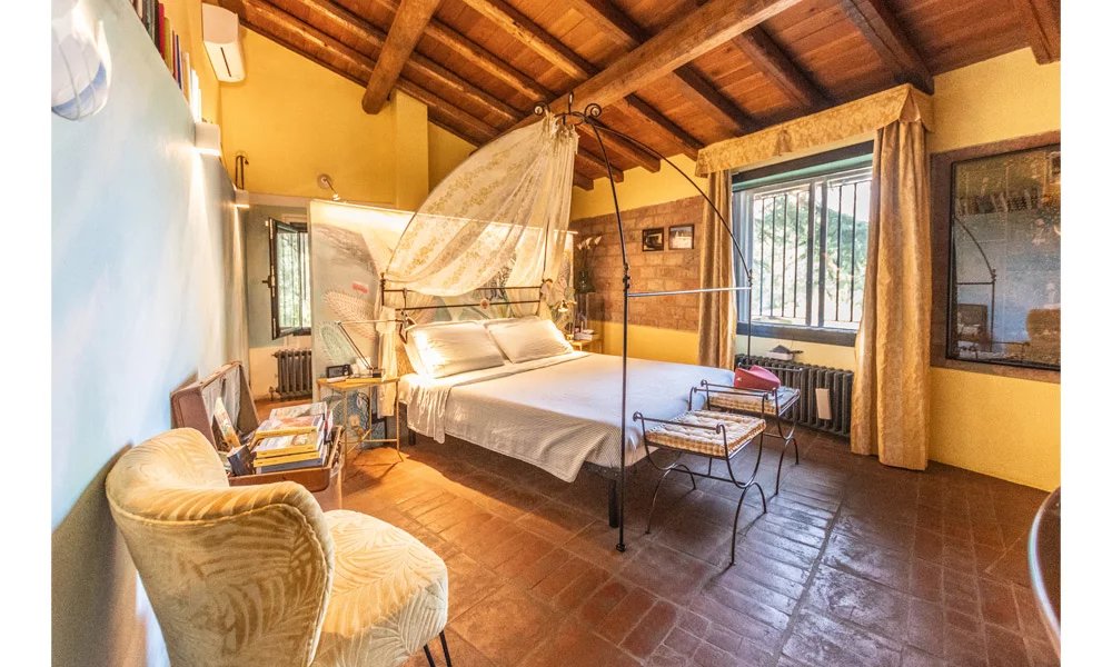 4 Bed, 3 Bath, HouseFor Sale, Castel San Pietro Terme, Bologna