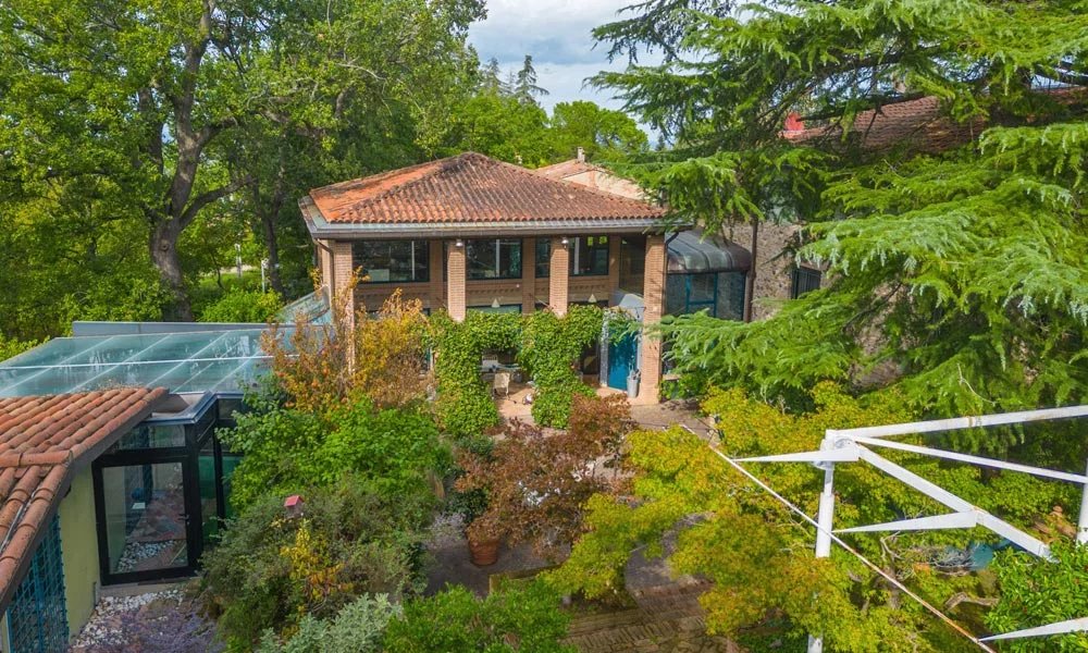 4 Bed, 3 Bath, HouseFor Sale, Castel San Pietro Terme, Bologna